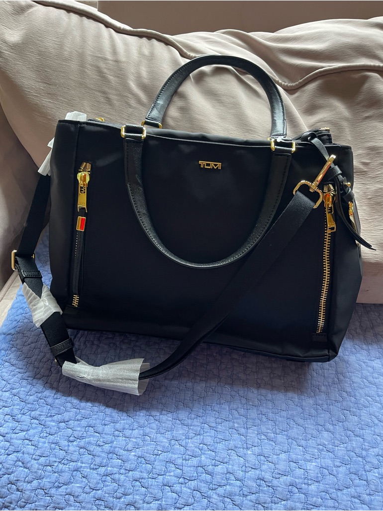 Tumi Voyageur Valetta Medium Tote